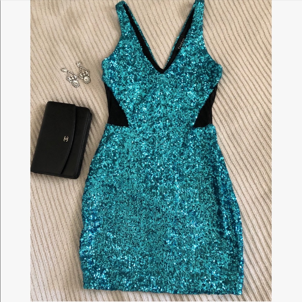 Bebe dress